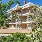 Allea And Appart hôtel 2*