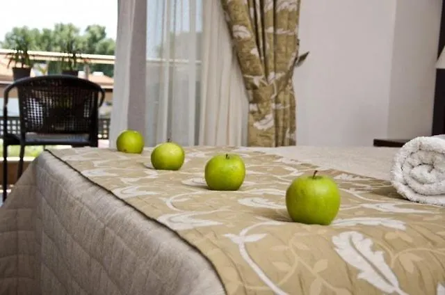 Allea And Lejlighedshotel 2*