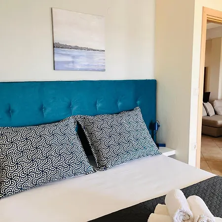 Apart-hotel Allea And Torone