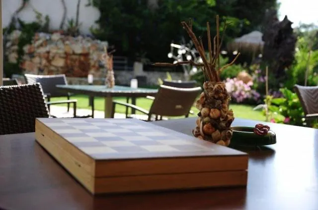 Allea And Apartahotel 2*