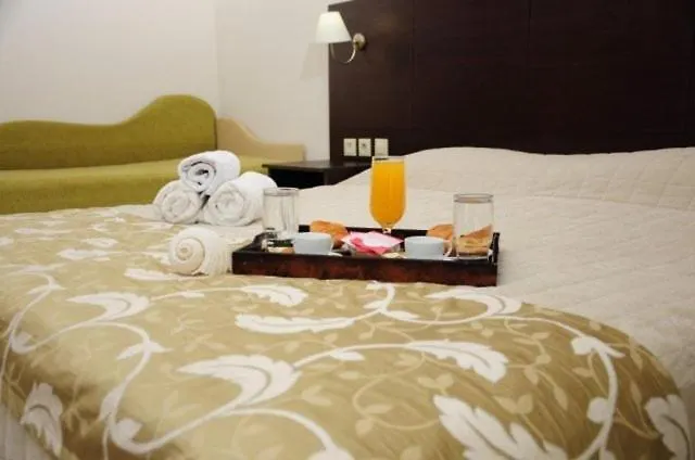 Allea And Apartahotel Toroni